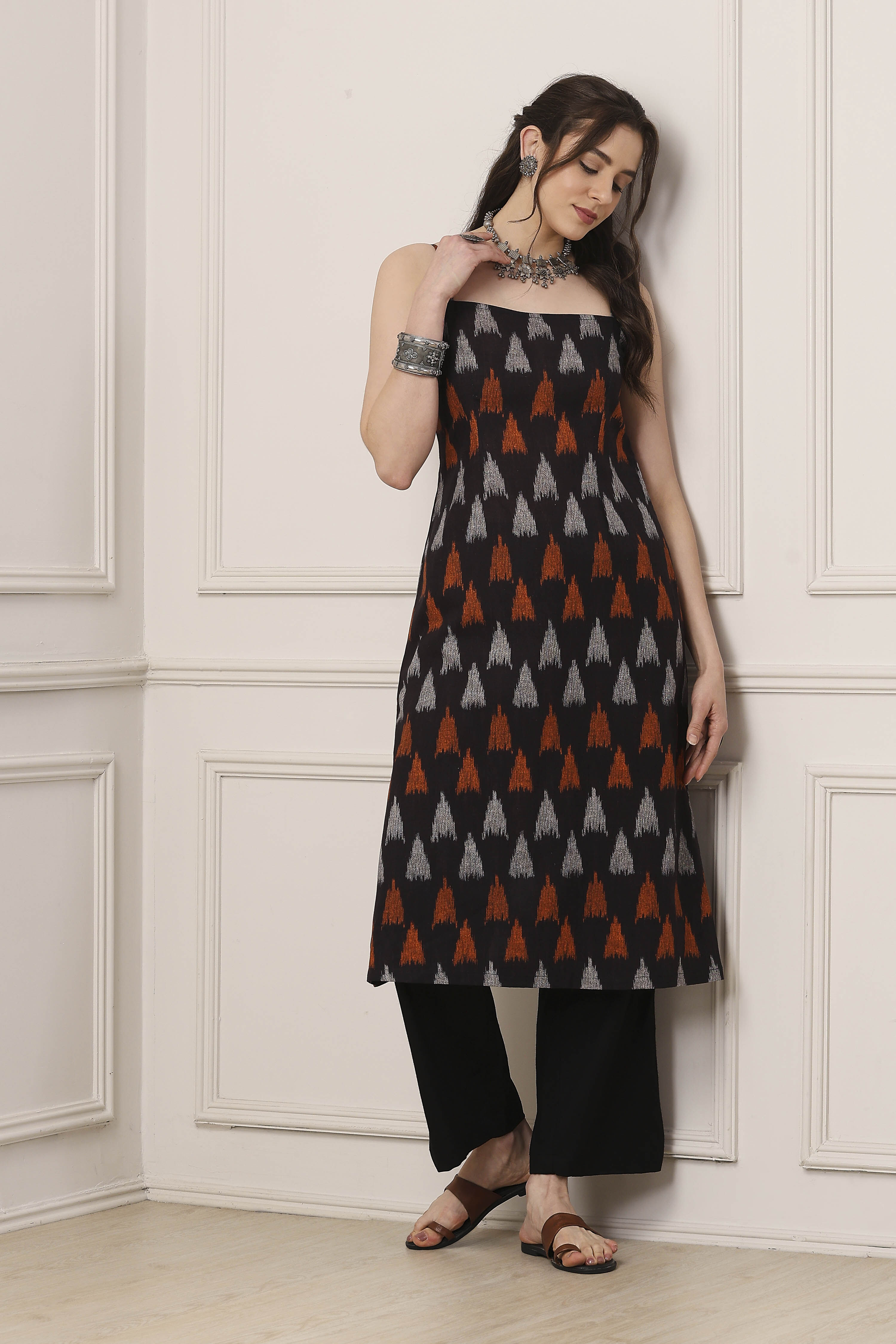 Black Cotton Abstract Printed Strappy Midi Dress image number 0