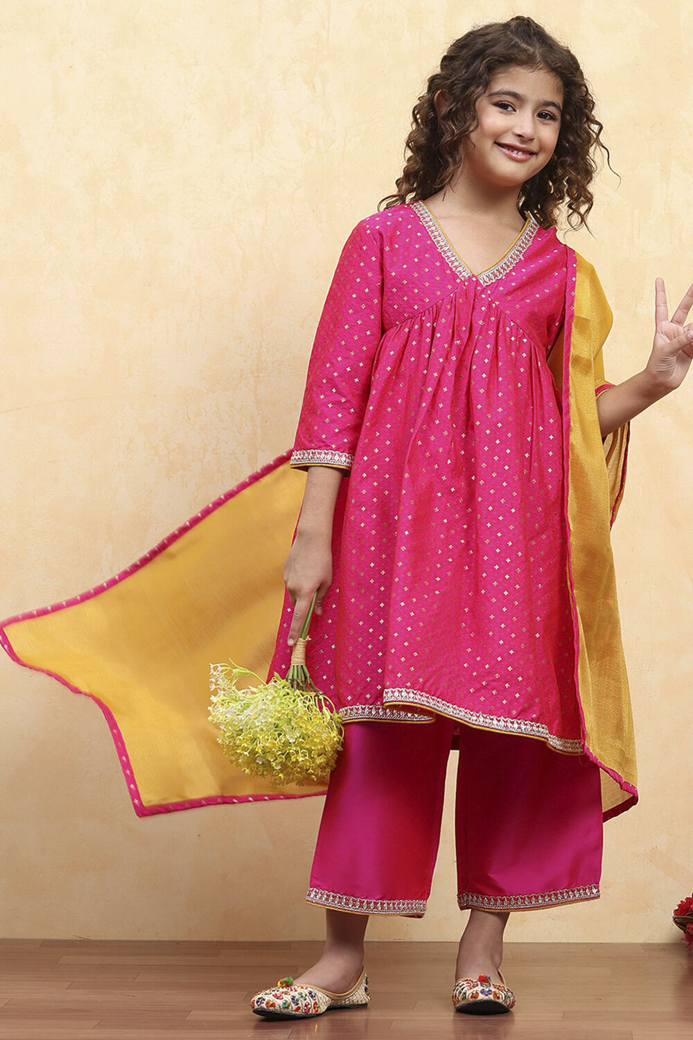 Pink Polyester Yarndyed Gathered Suit Set image number 7