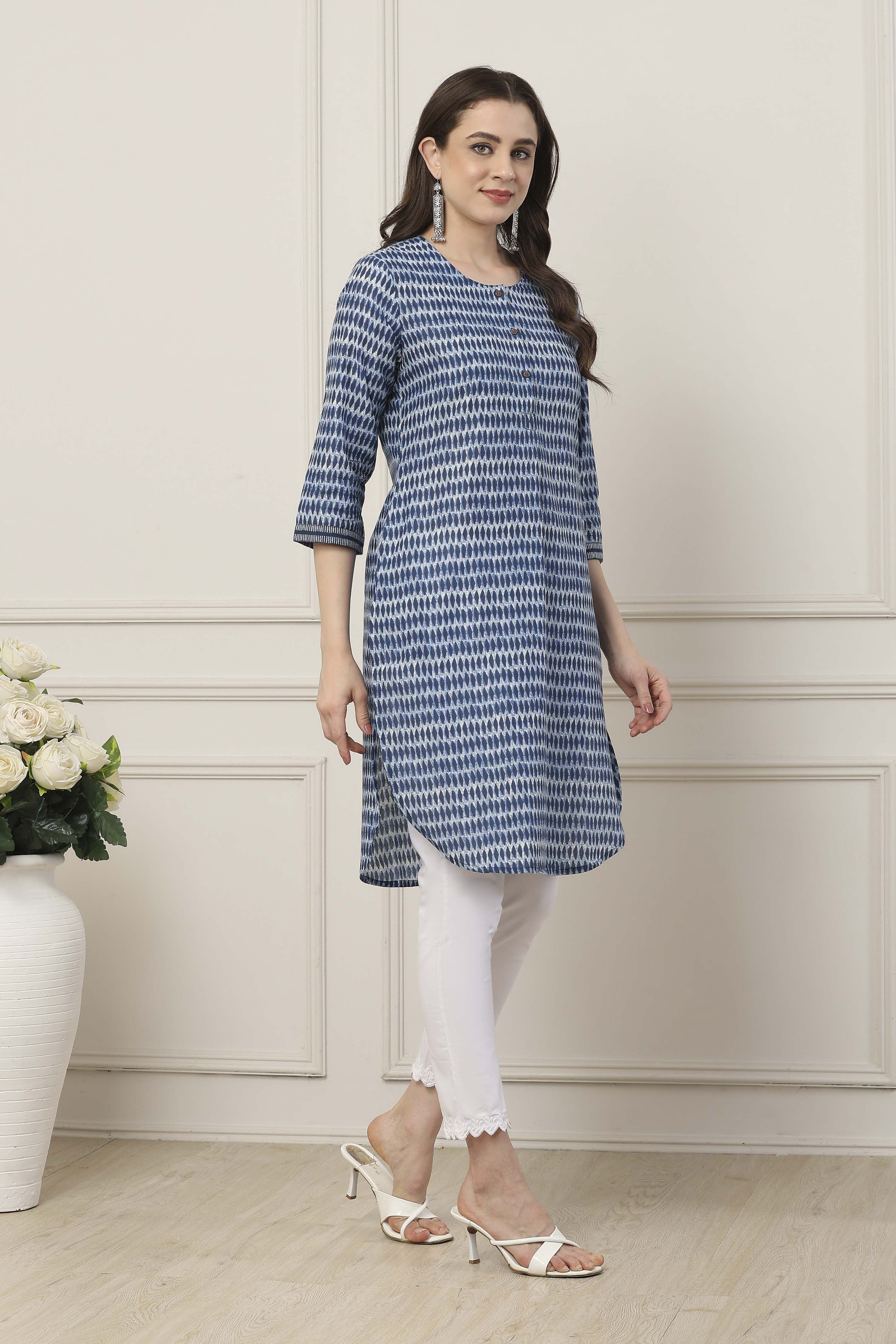 Indigo Blue Geometric Printed Straight Kurta image number 4