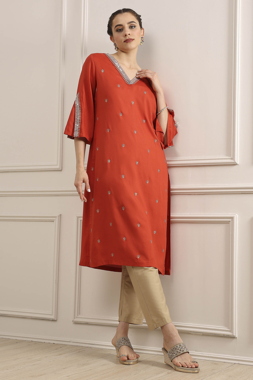 Orange Embroidered Straight Kurta image number 0