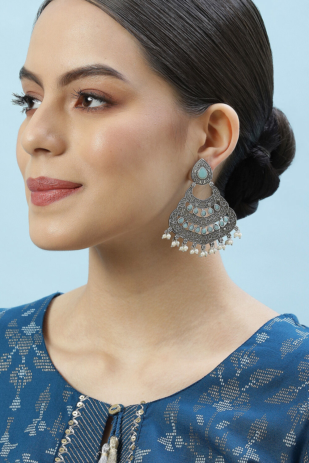 Oxidised Light Blue Brass Earrings image number 3