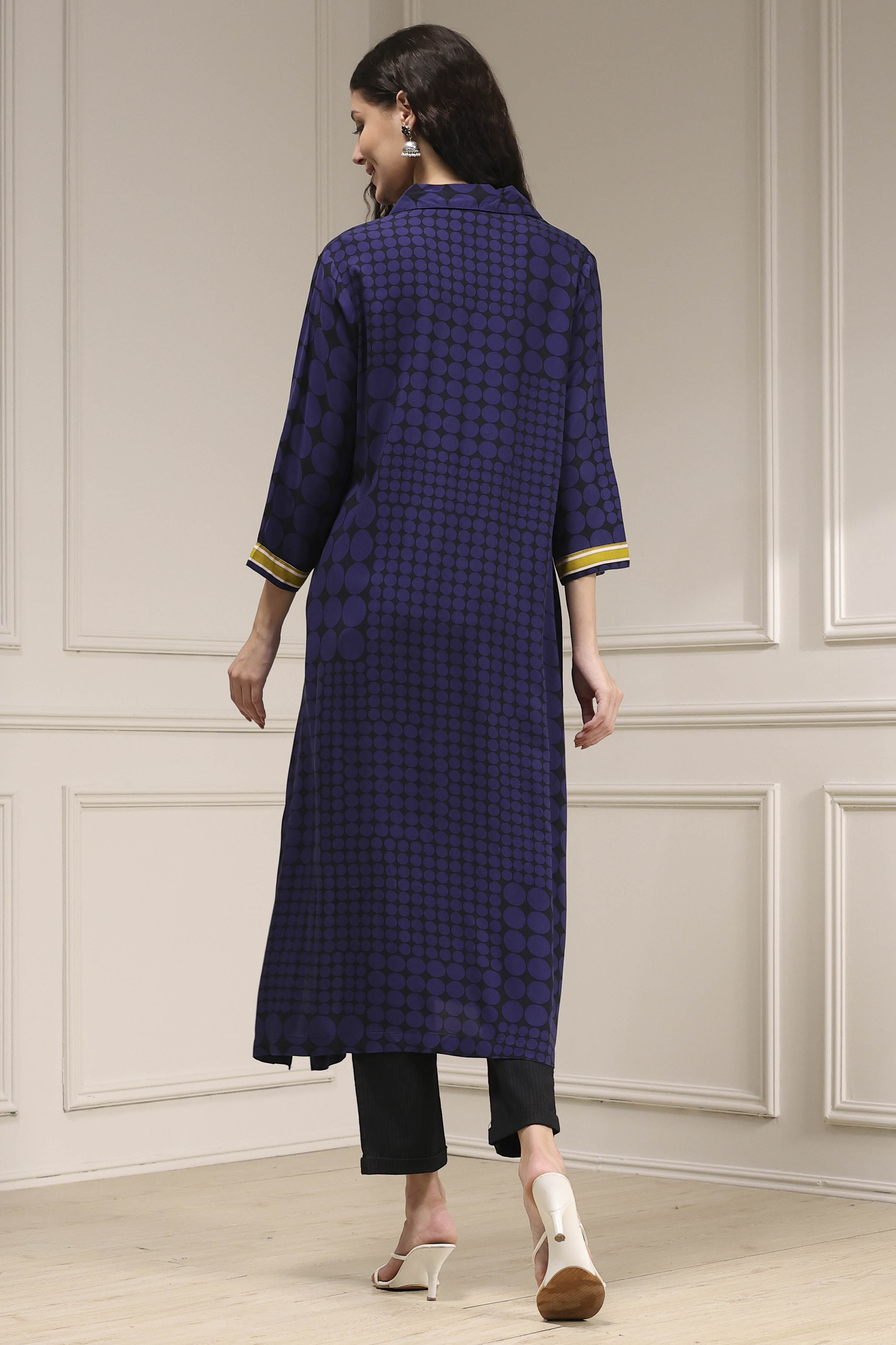 Indigo Blue Printed Straight Kurta image number 3