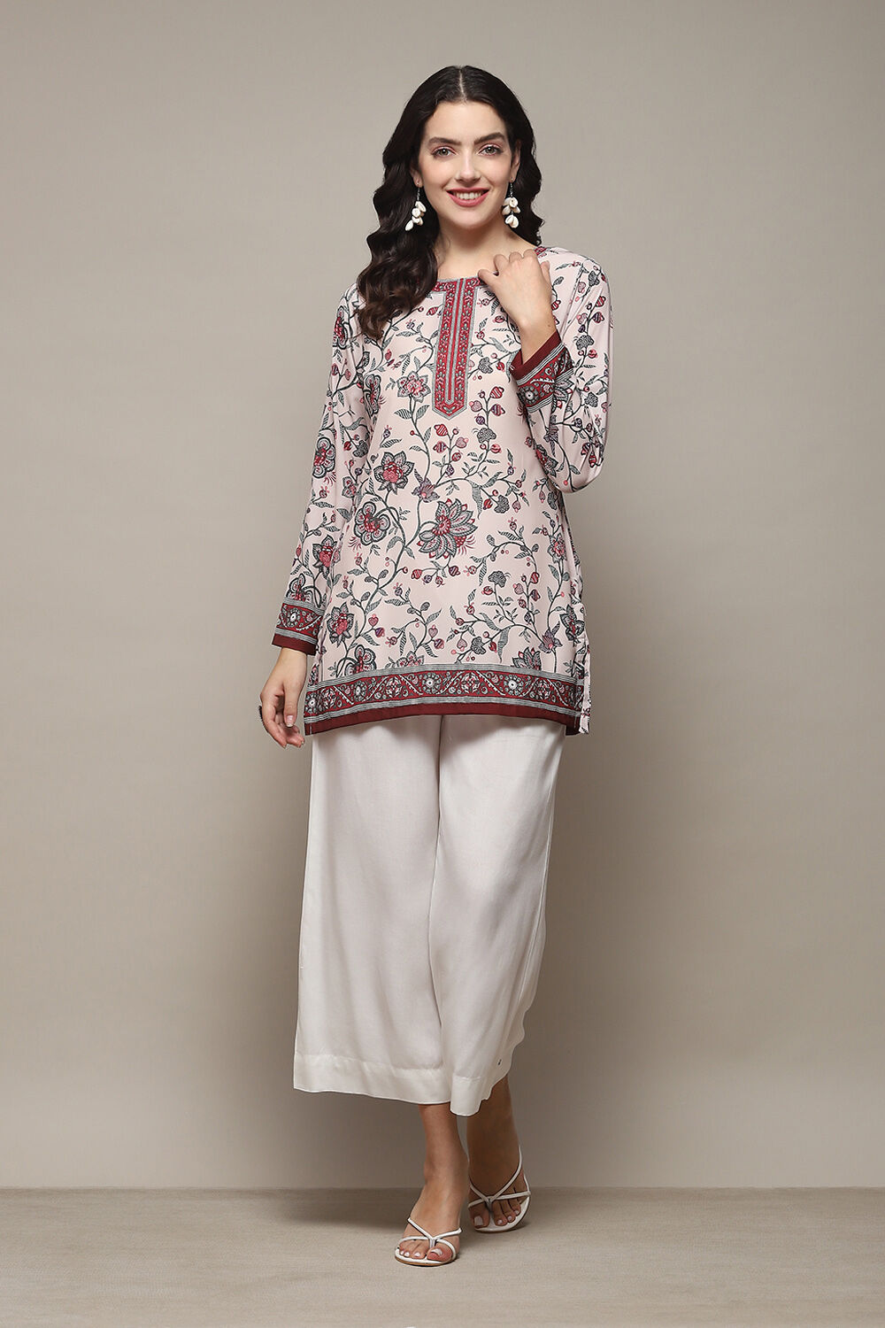 Off-White Floral Printed Straight Kurti image number 5