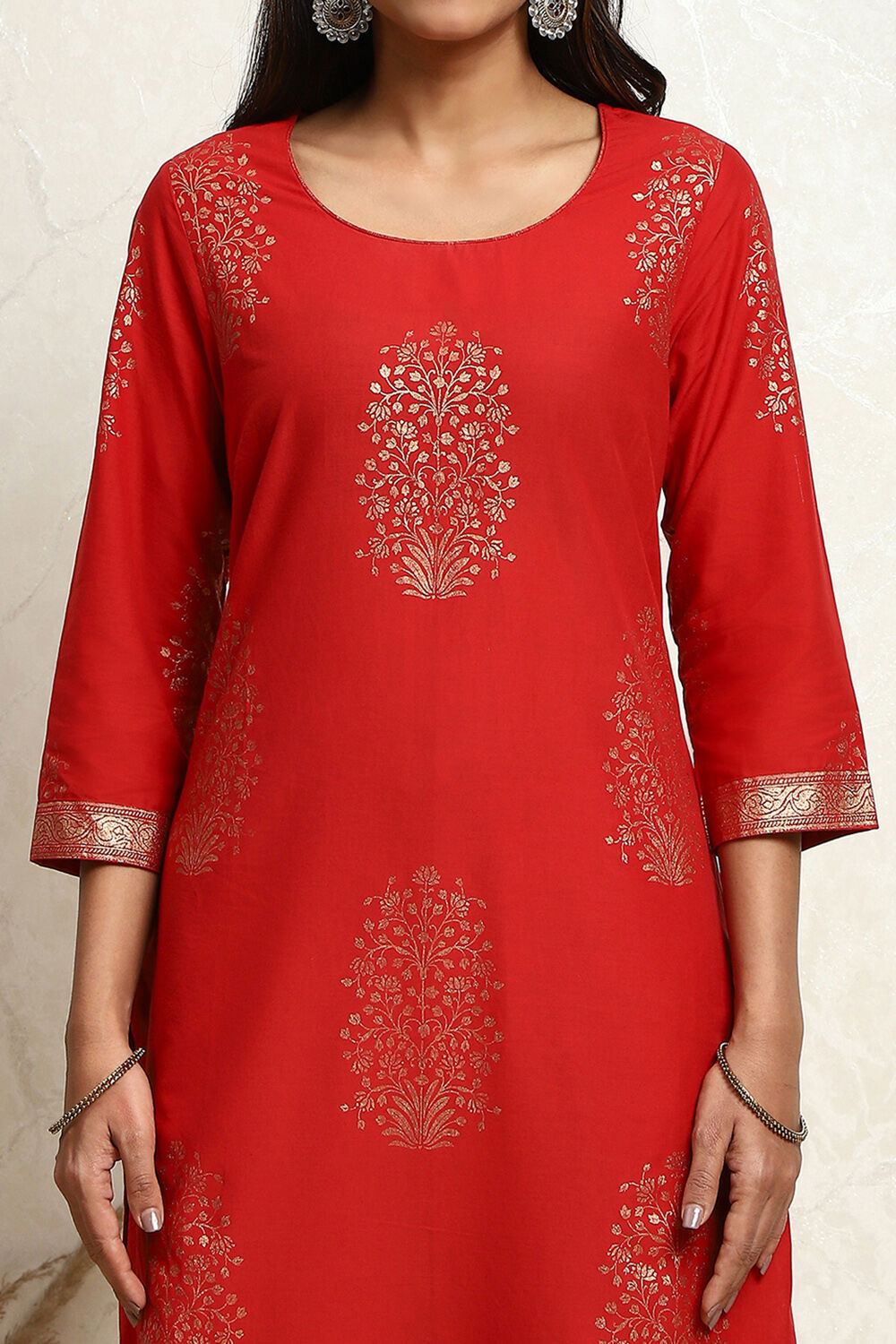 Red Cotton Printed Straight Suit Set image number 1