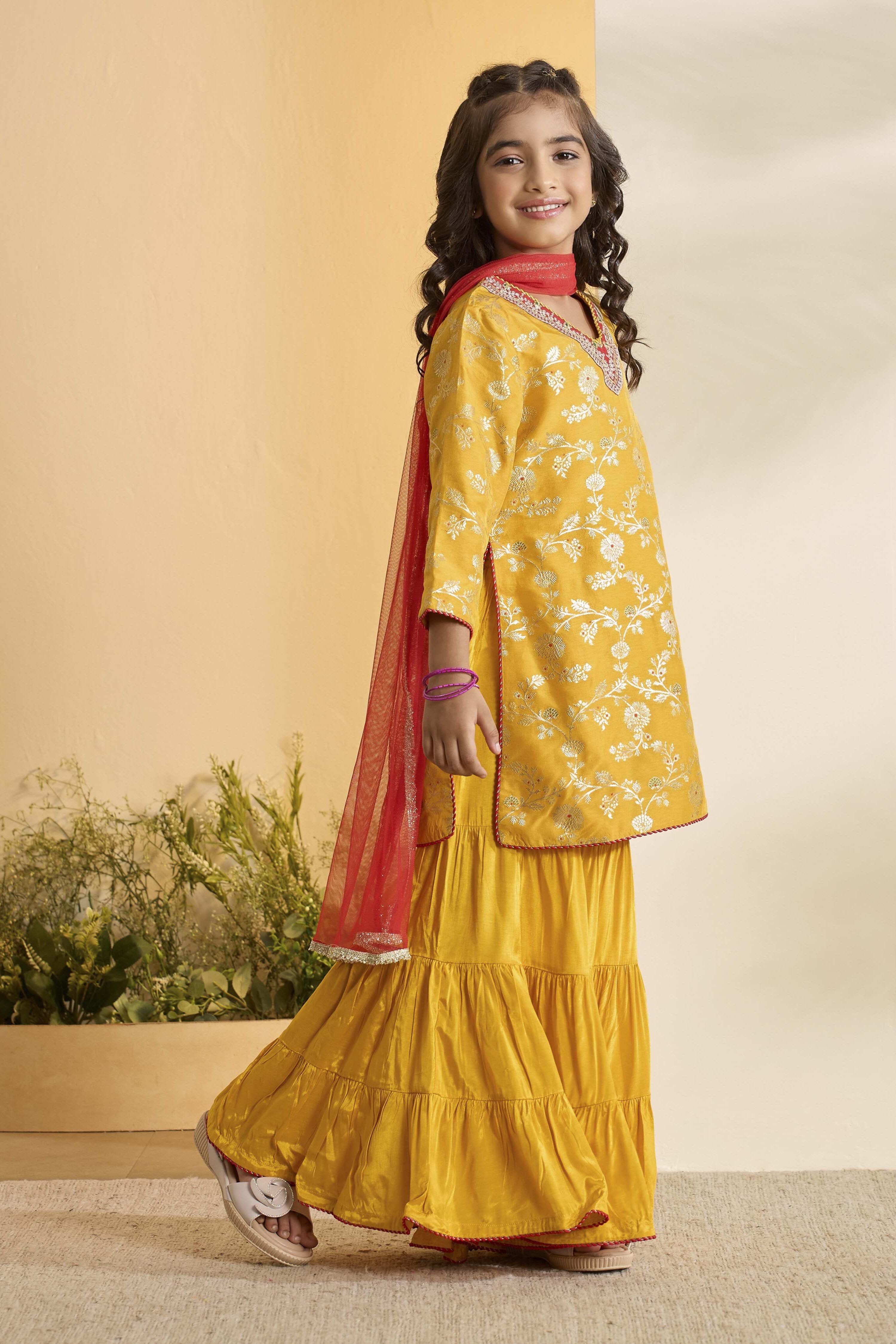 Yellow Floral Printed Straight Sharara Kurta Set image number 5