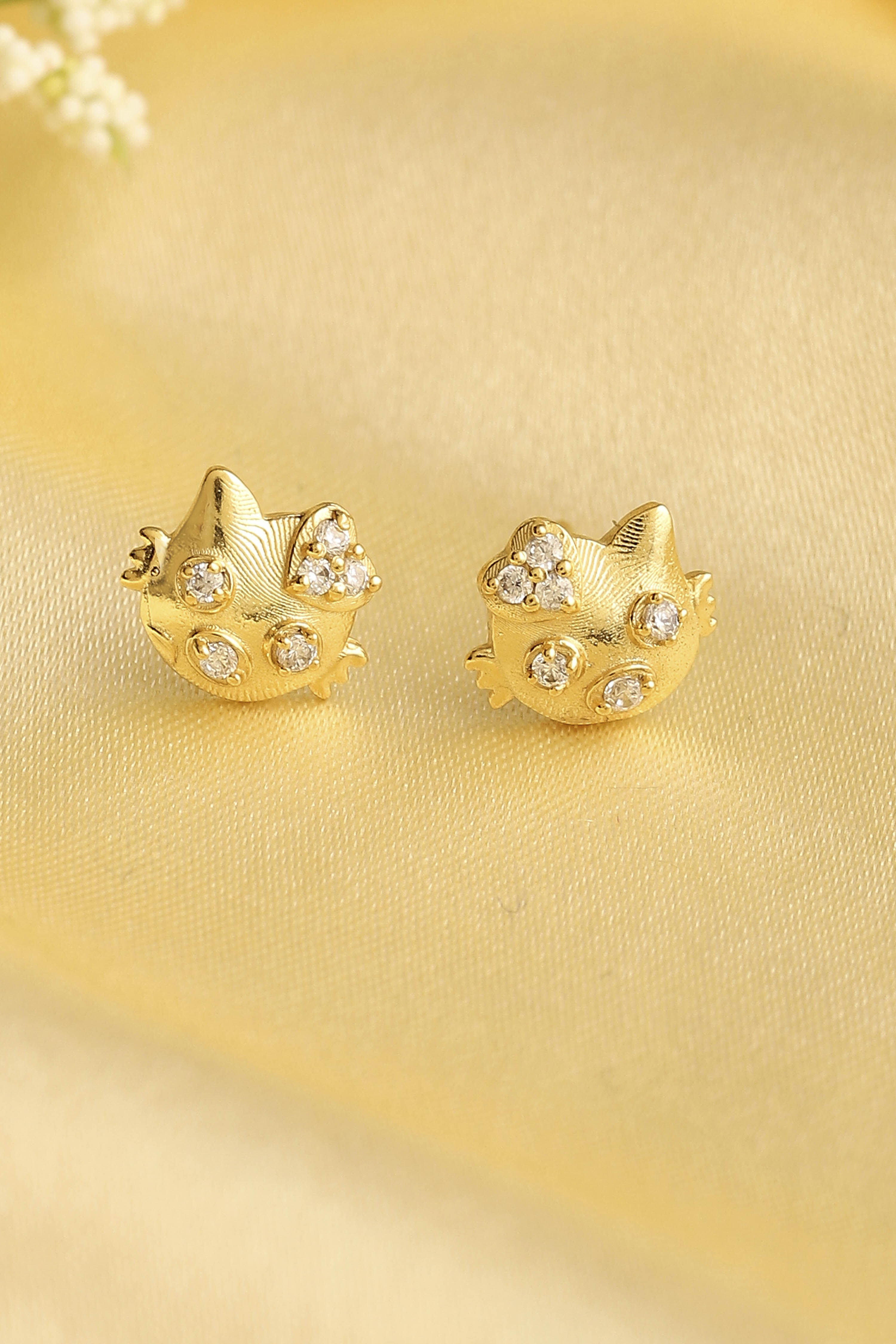 Gold Brass Studs image number 0