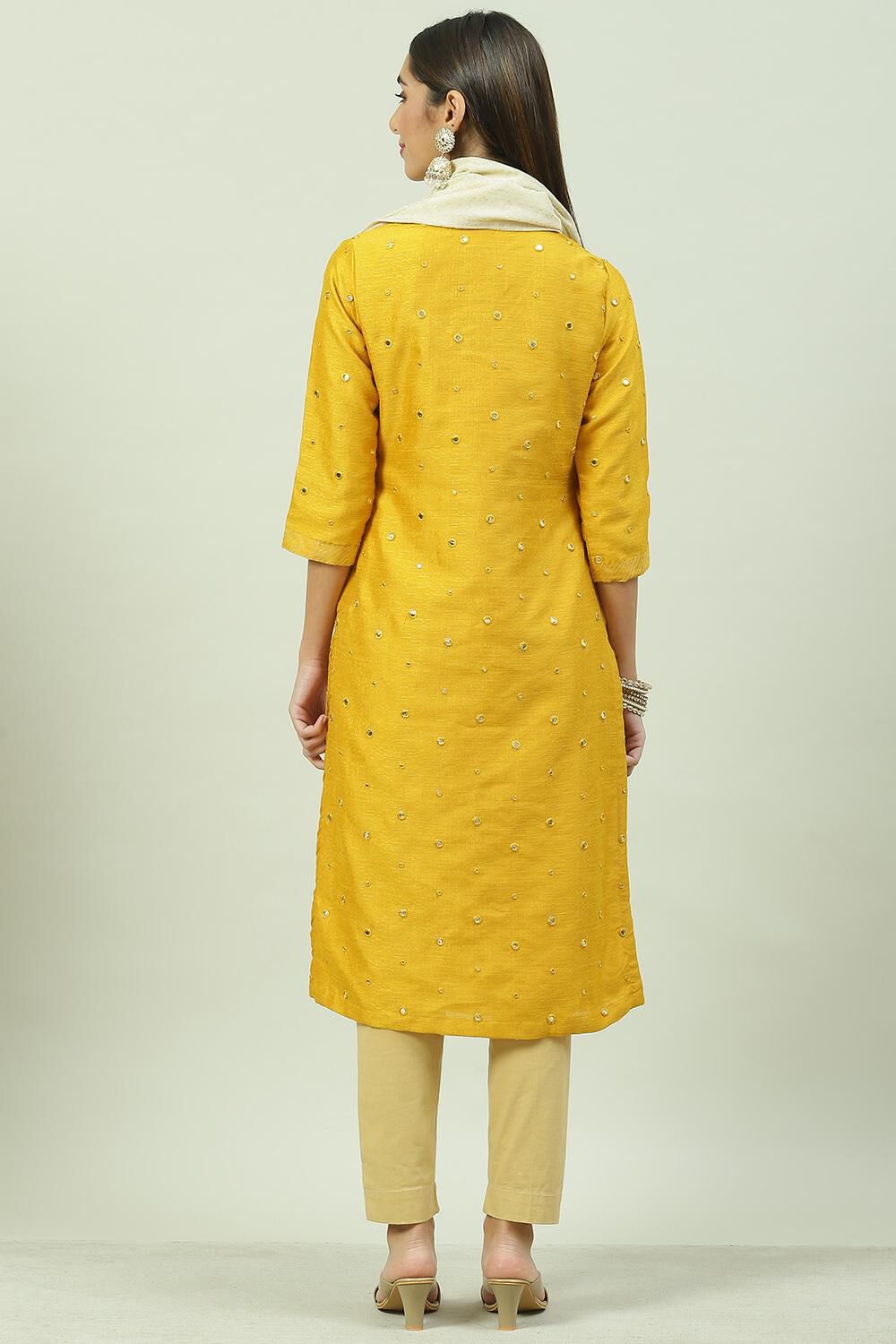 Yellow Art Silk Straight Yarndyed Kurta image number 4