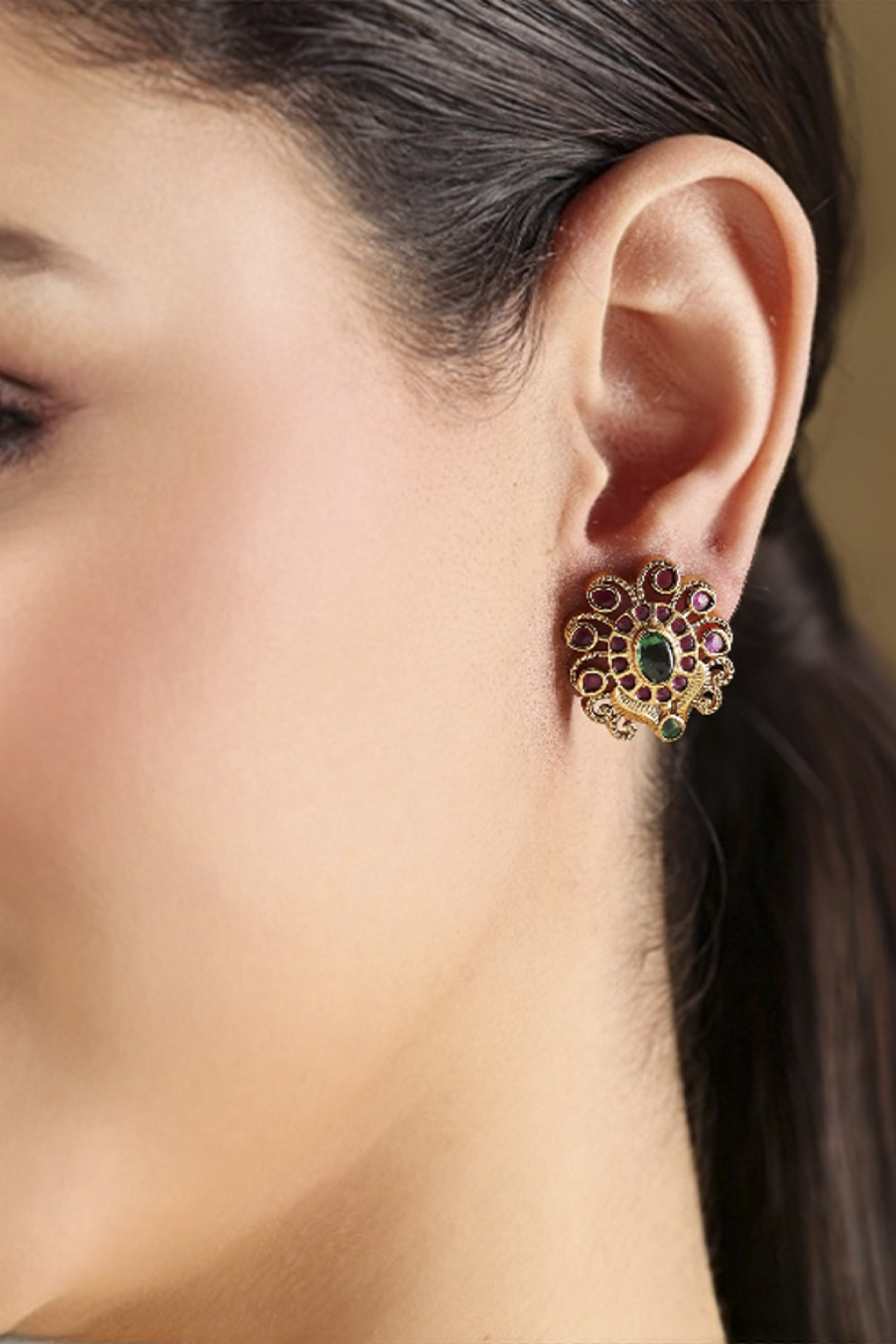 Multicolor Brass Studs image number 1