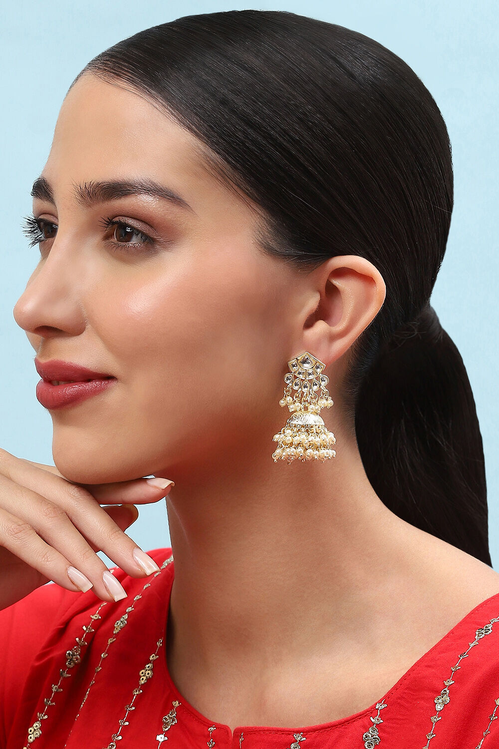 Gold Brass Earrings image number 1