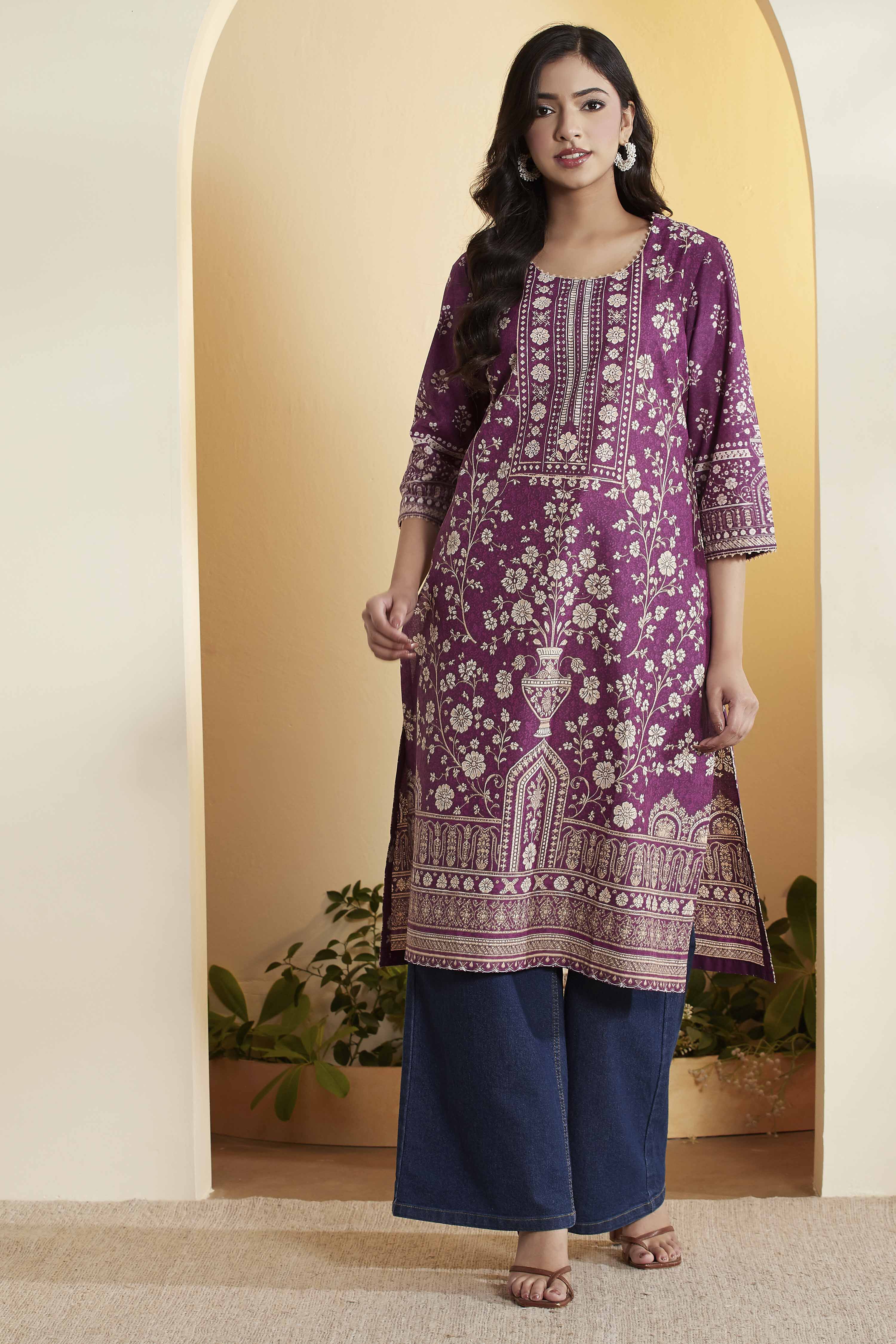Purple Cotton Floral Printed Straight Kurta image number 5