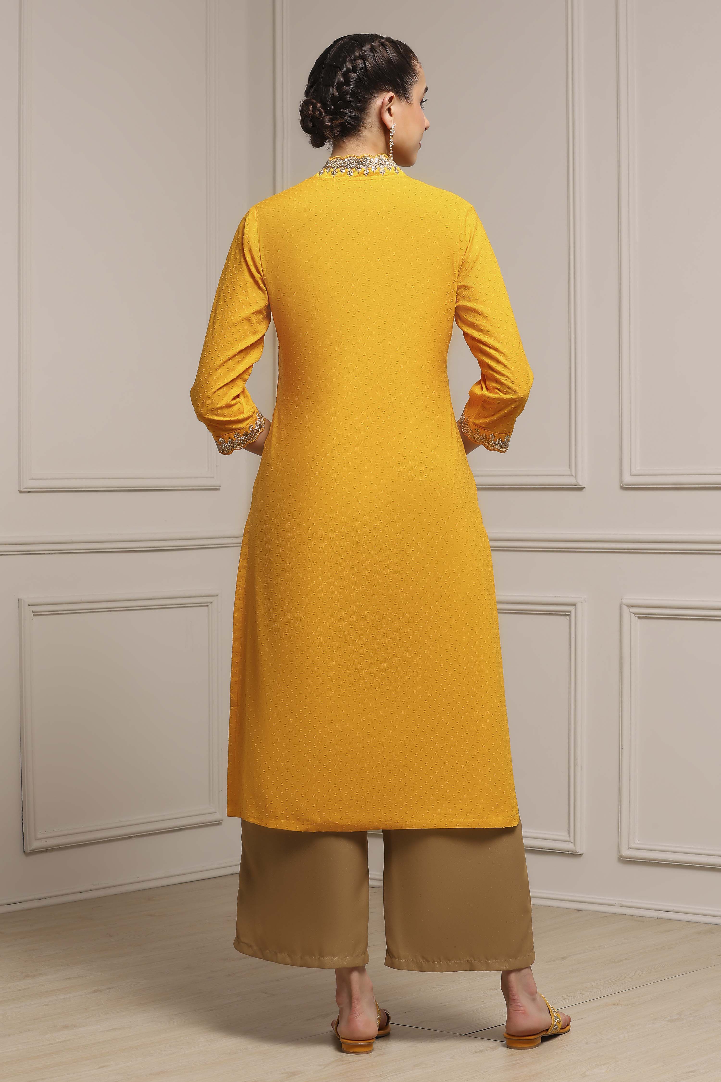 Yellow Cotton Yarndyed Straight Kurta image number 3