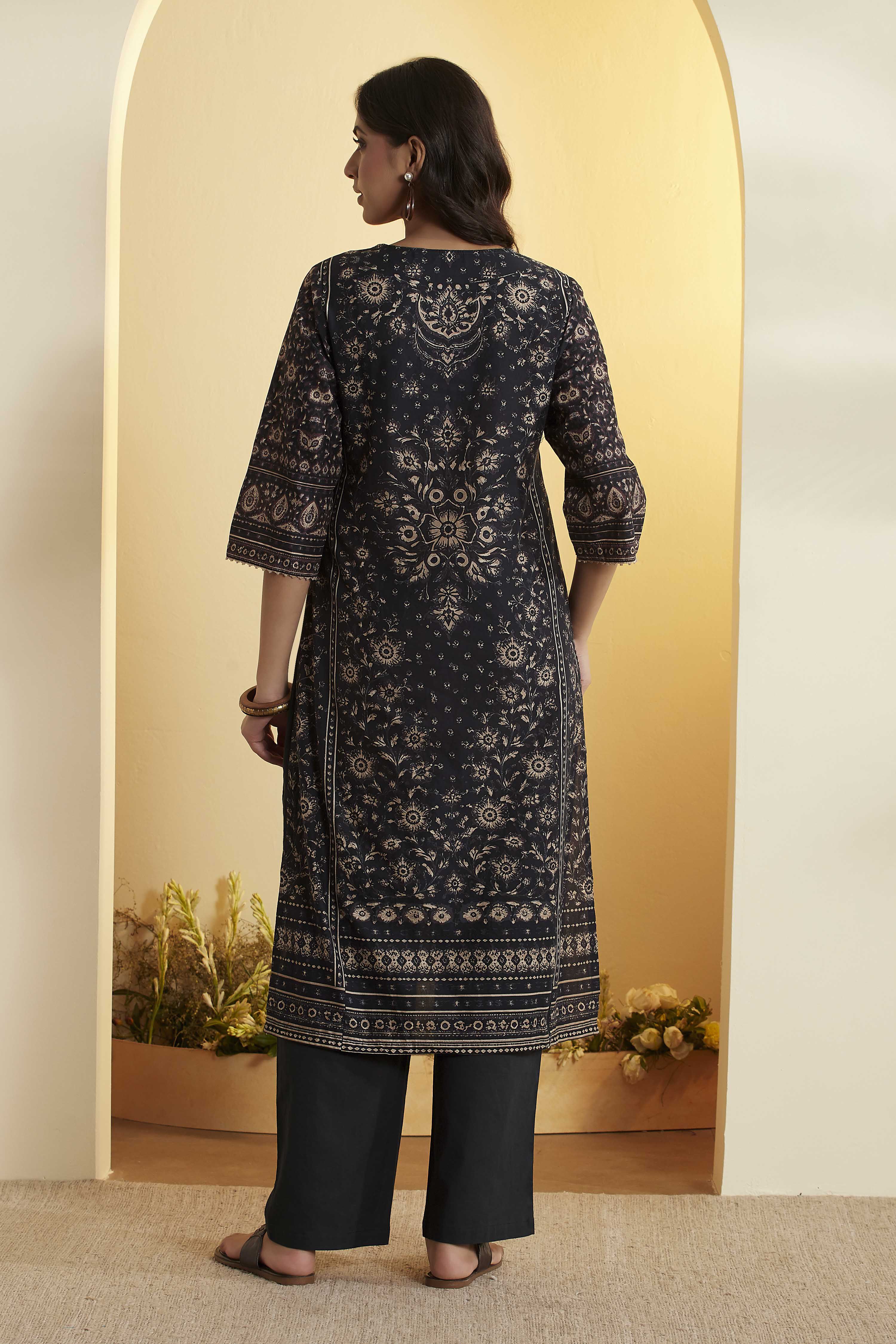 Black Cotton Straight Kurta image number 4