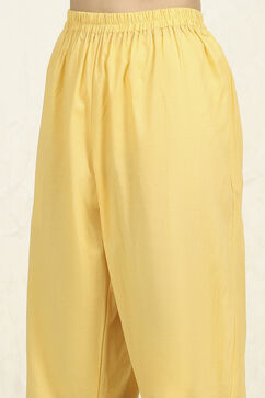 Yellow Cotton Unstitched Suit Set image number 3