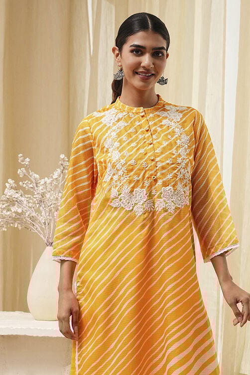 Coral Polyester Straight Kurta image number 6