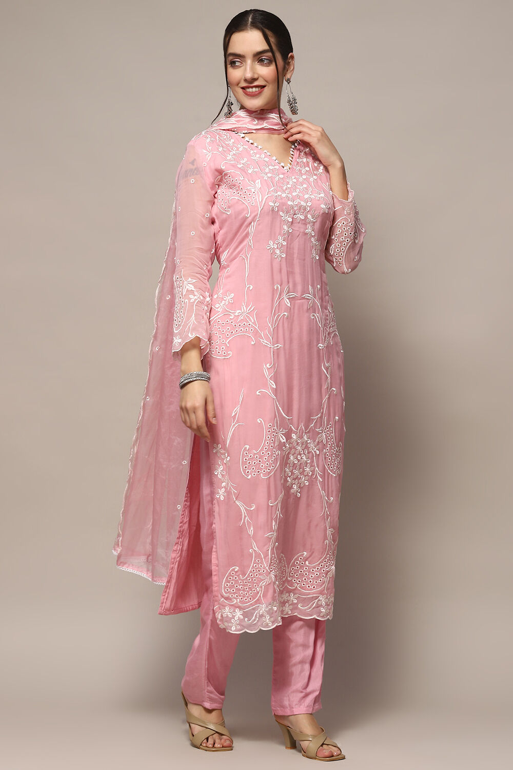 Pastel Pink Organza Unstitched Suit set image number 7