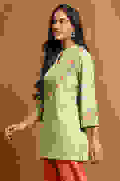 Mint Green Knit Printed Straight Winter wear Short Kurta image number 2