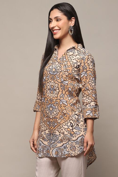 Blue Rayon Straight Kurti image number 2