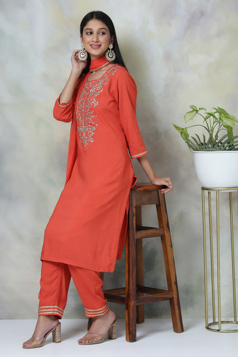 Lime Green Rayon Straight Kurta Regular Pant Suit Set image number 5