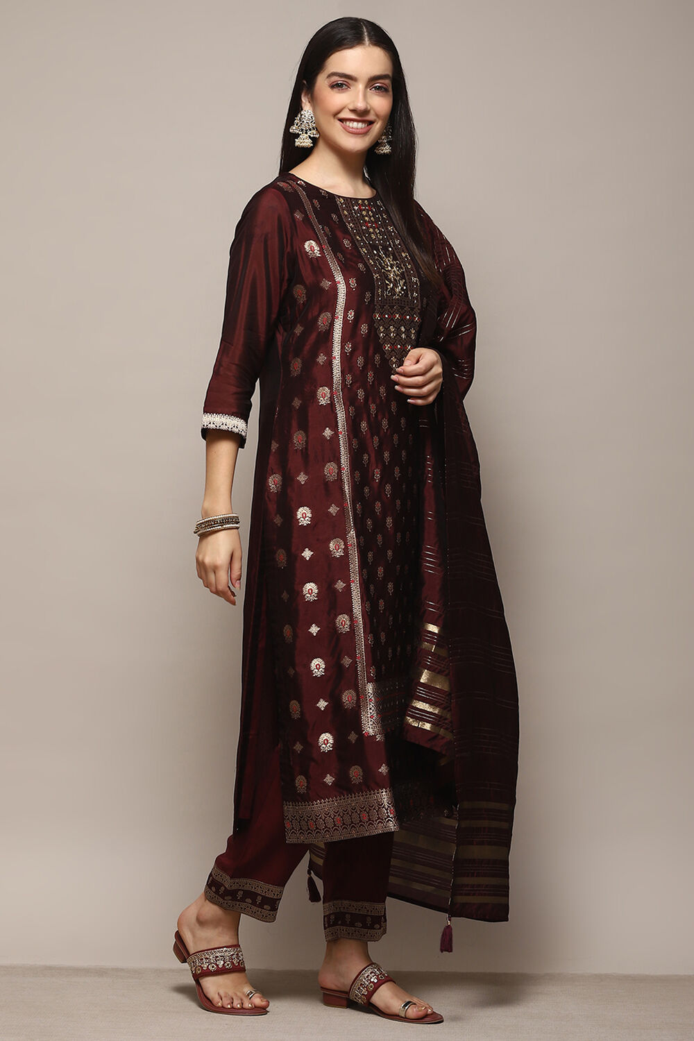 Wine Viscose Straight Yarndyed Kurta Regular Pants Suit Set image number 6