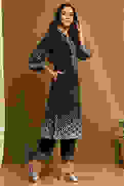 Black Jacquard Straight Set image number 5