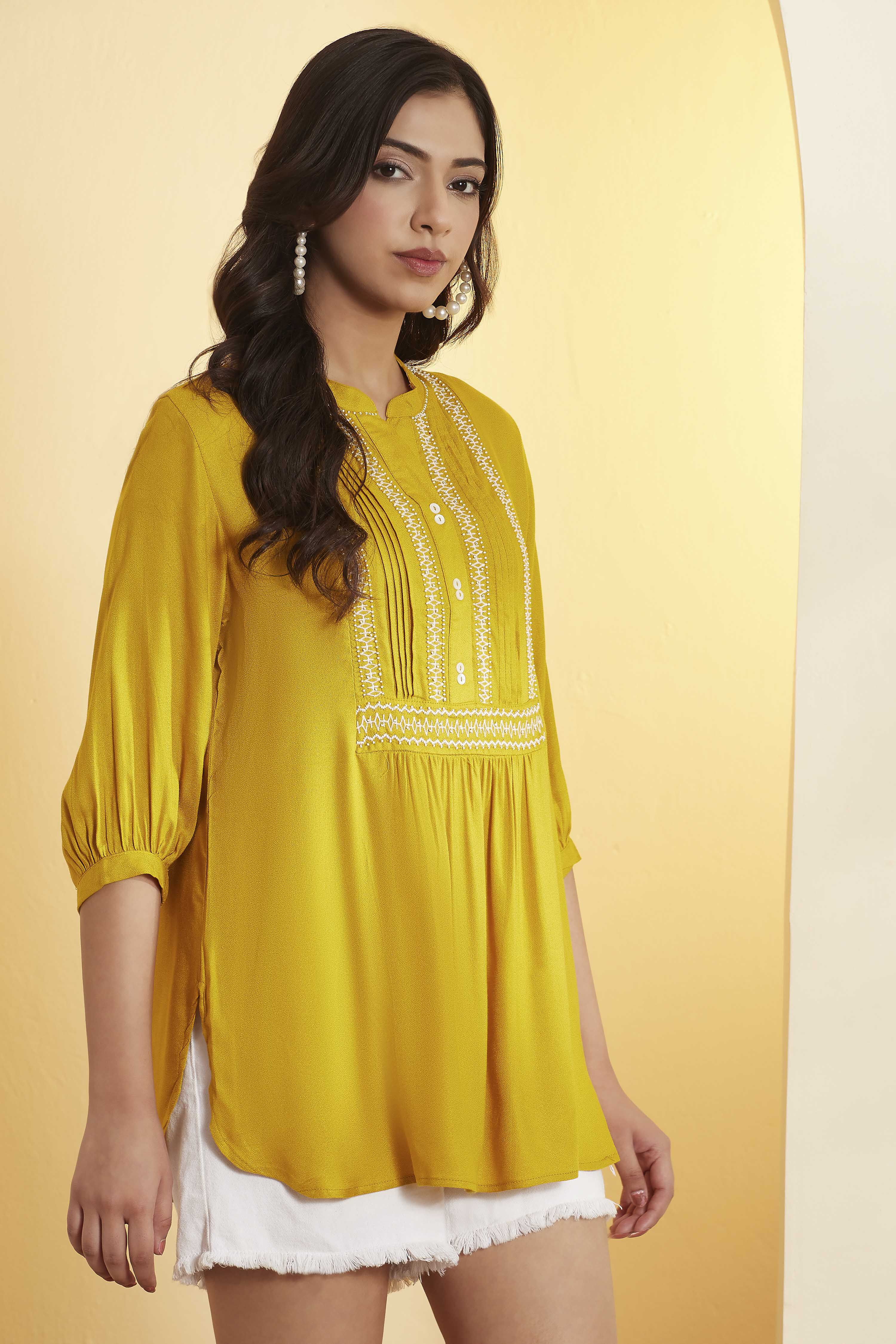 Mustard Embroidered Straight Kurti image number 3