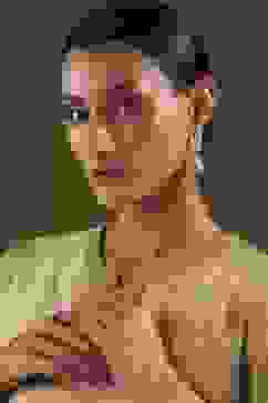 Off White Brass Jhumka image number 3