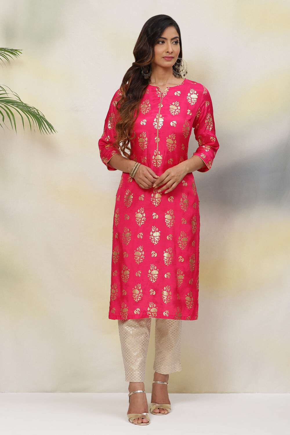 Red Straight Viscose Kurta image number 2