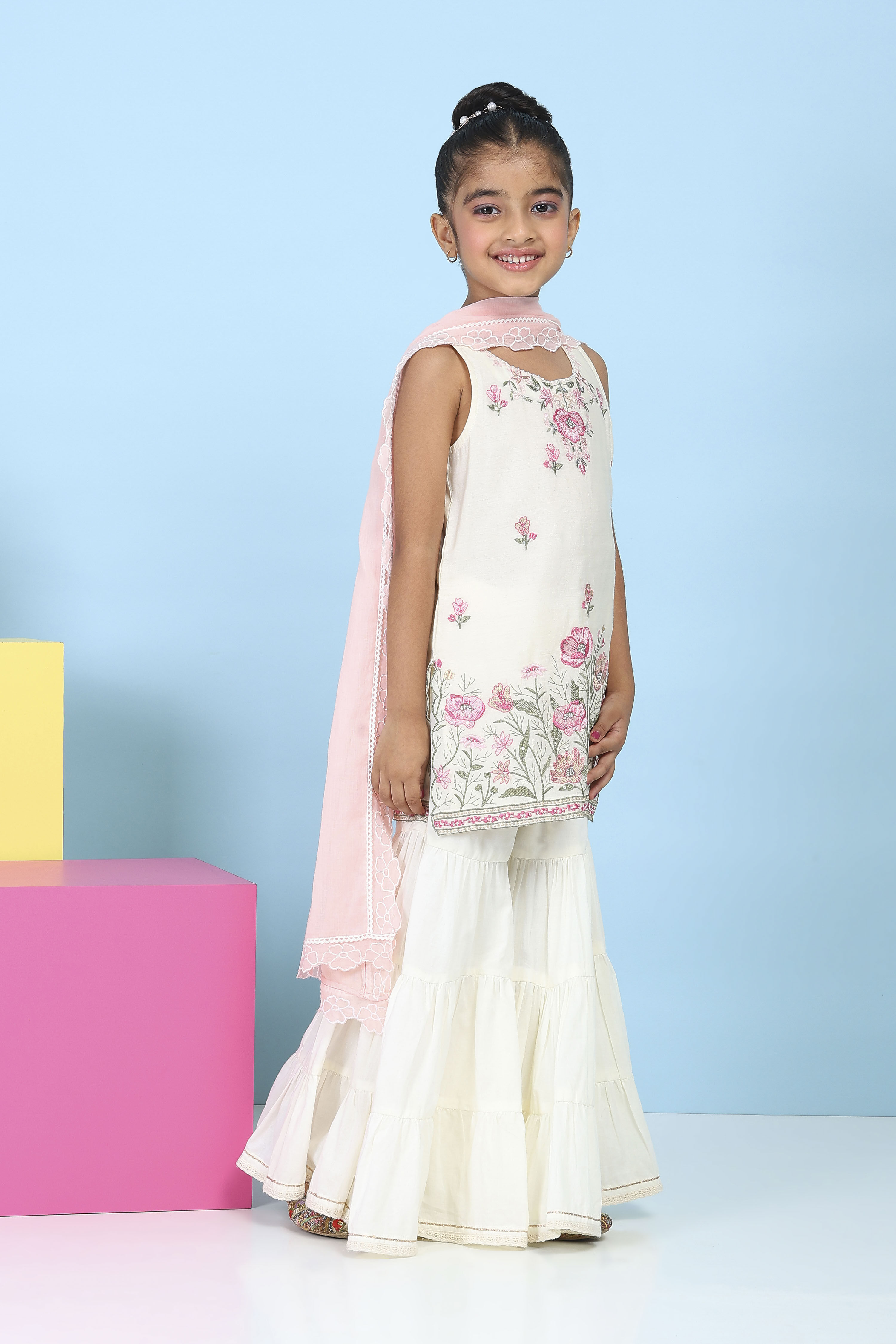 White Poly Chanderi Solid Straight Suit Set image number 5