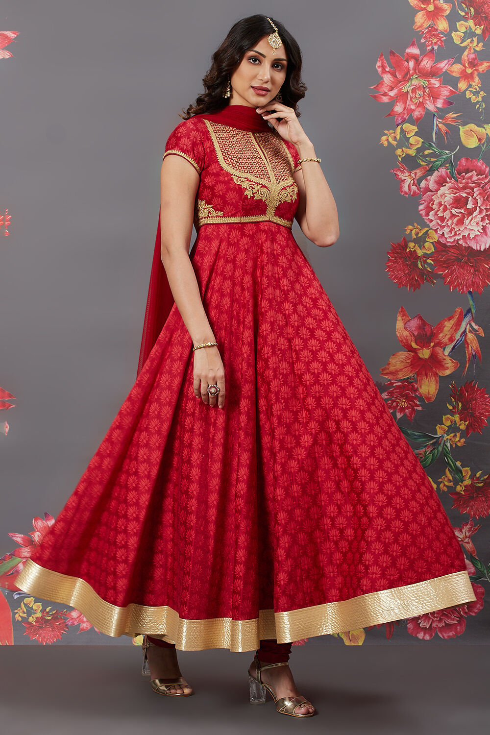 Rohit Bal Red Silk Flared Solid Suit Set image number 6