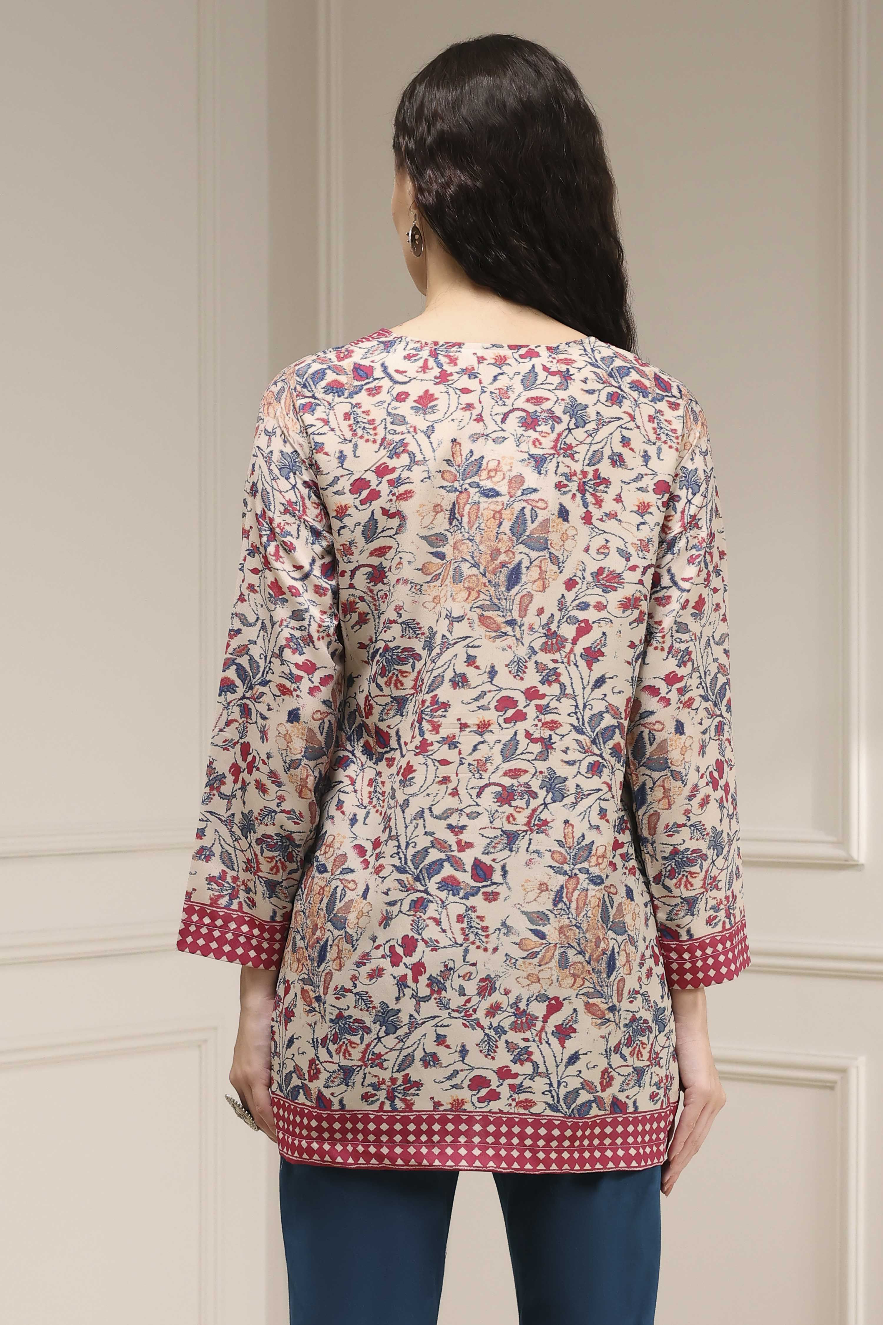 Beige Polyester Straight Printed Top image number 3