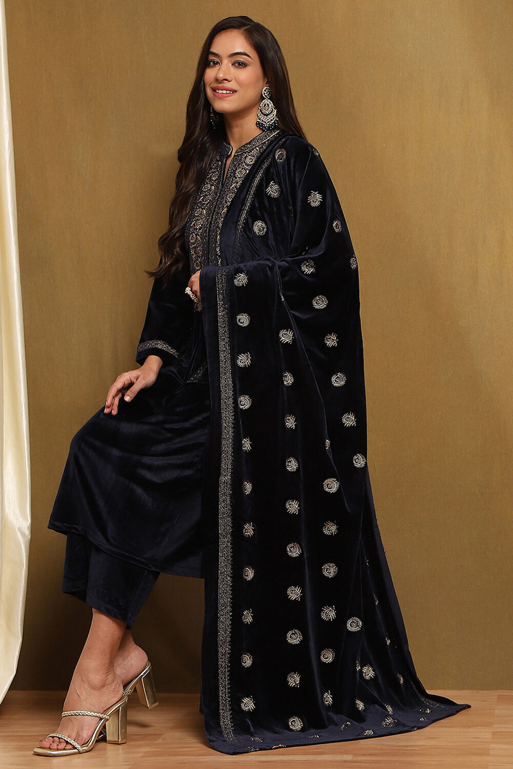 Navy Polyester Straight Suit Set image number 0