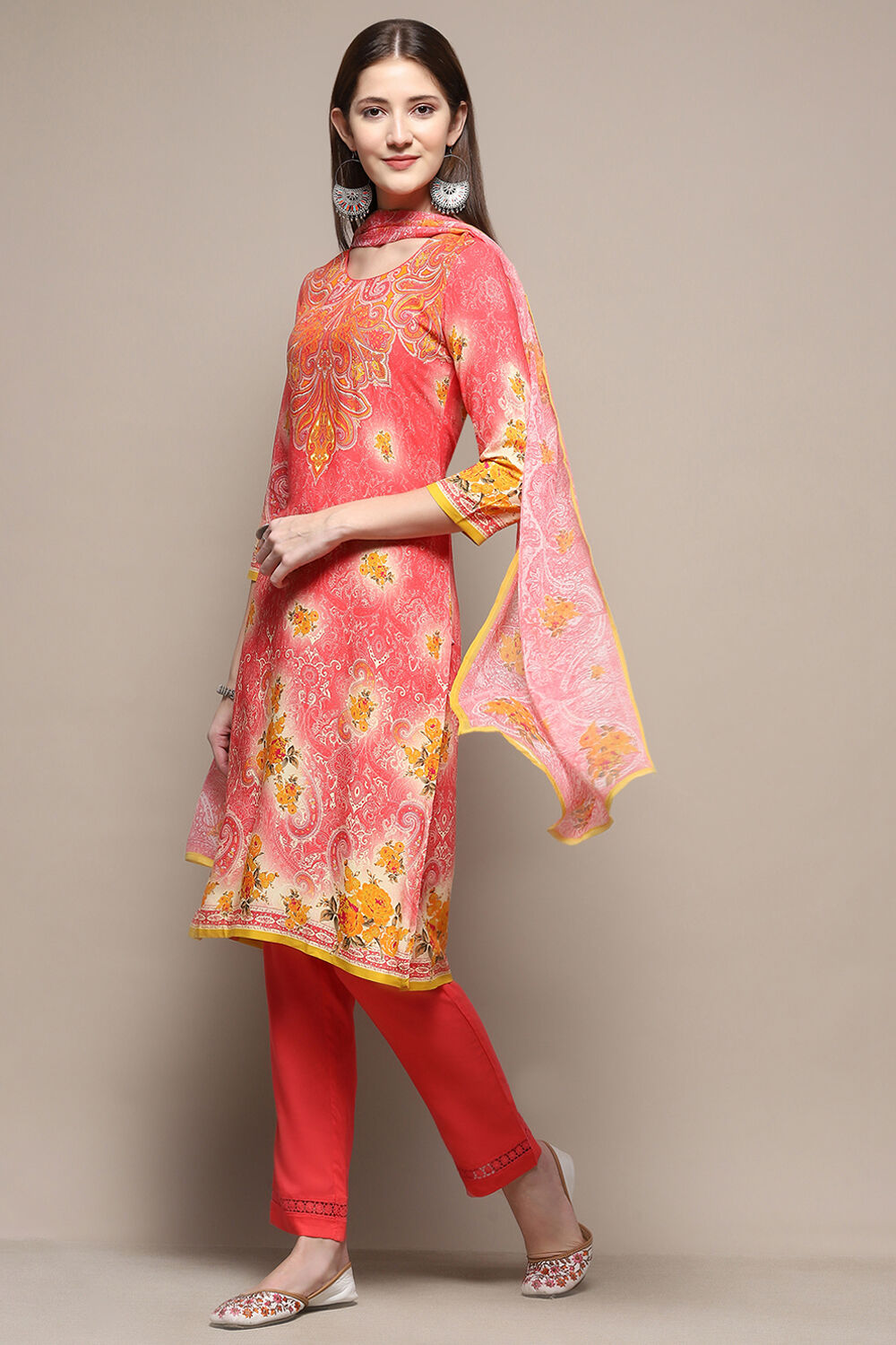 Light Blue Rayon Straight Kurta Regular Pants Suit Set image number 0