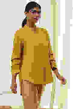 Honey Mustard Cotton Solid High-Low Shirt image number 4