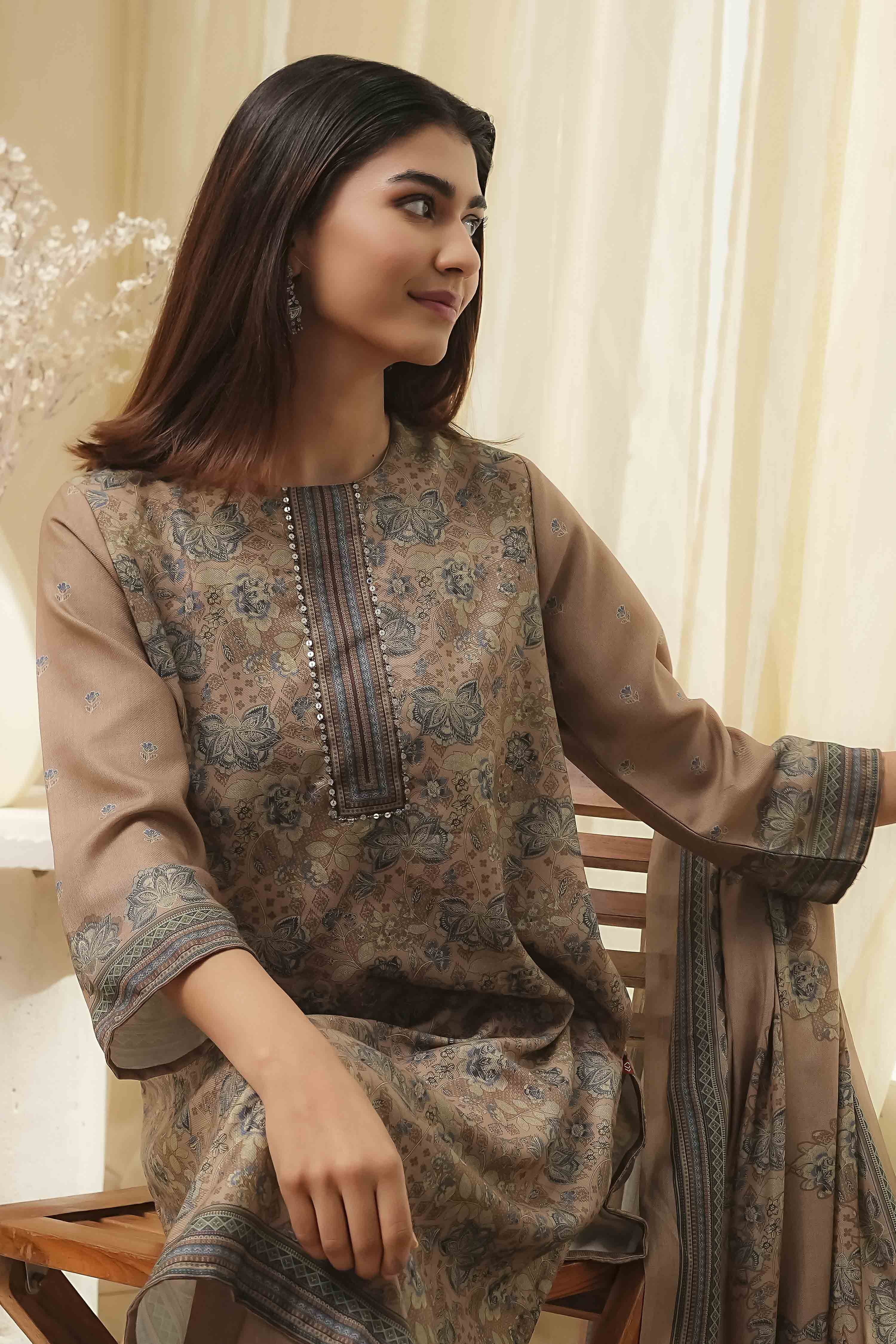 Camel Art Silk Straight Suit Set image number 7