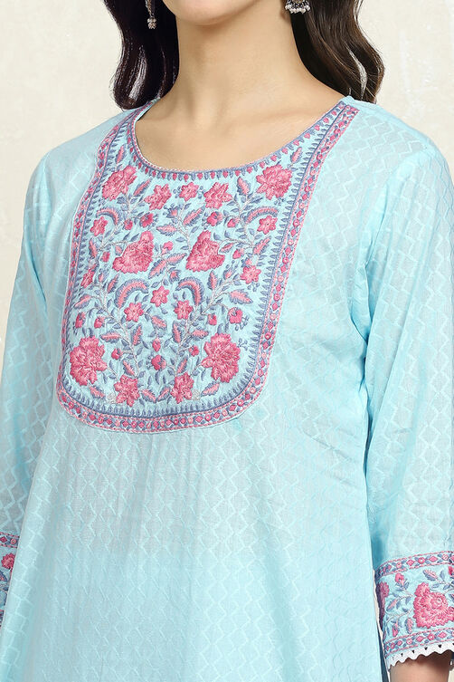 Blue Cotton Handloom Unstitched Suit Set image number 2