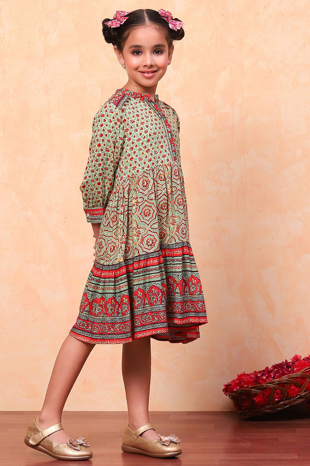 Green Printed Flared Tiered Dress image number 2