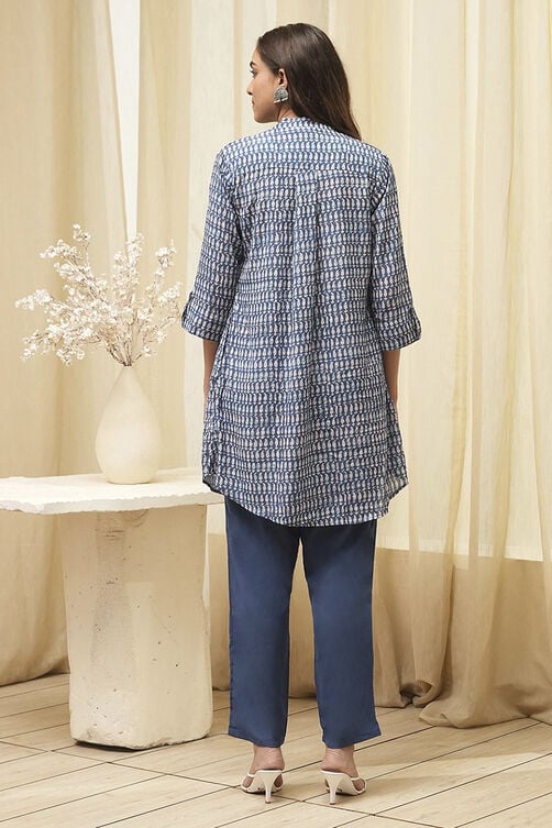 Grey & Pink Art Silk Straight Kurta Pant Suit Set image number 4