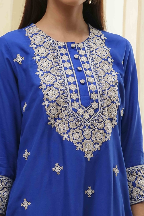 Blue Embroidered Straight Suit Set image number 1