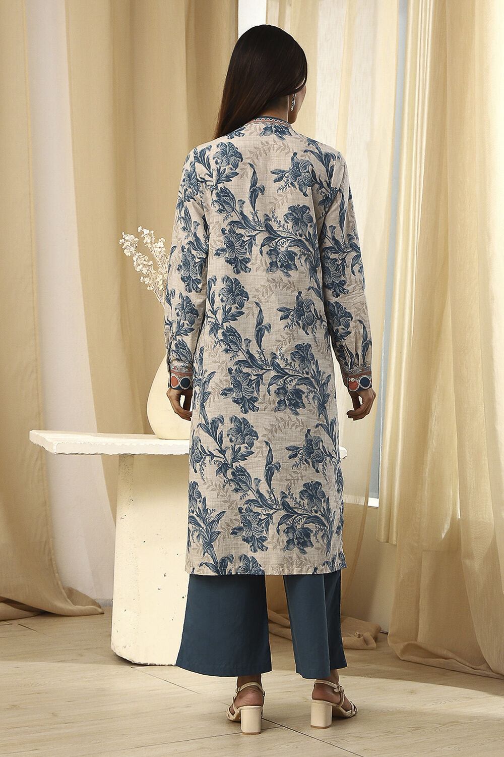 Beige and Teal Pure Cotton Straight Kurta Set image number 4