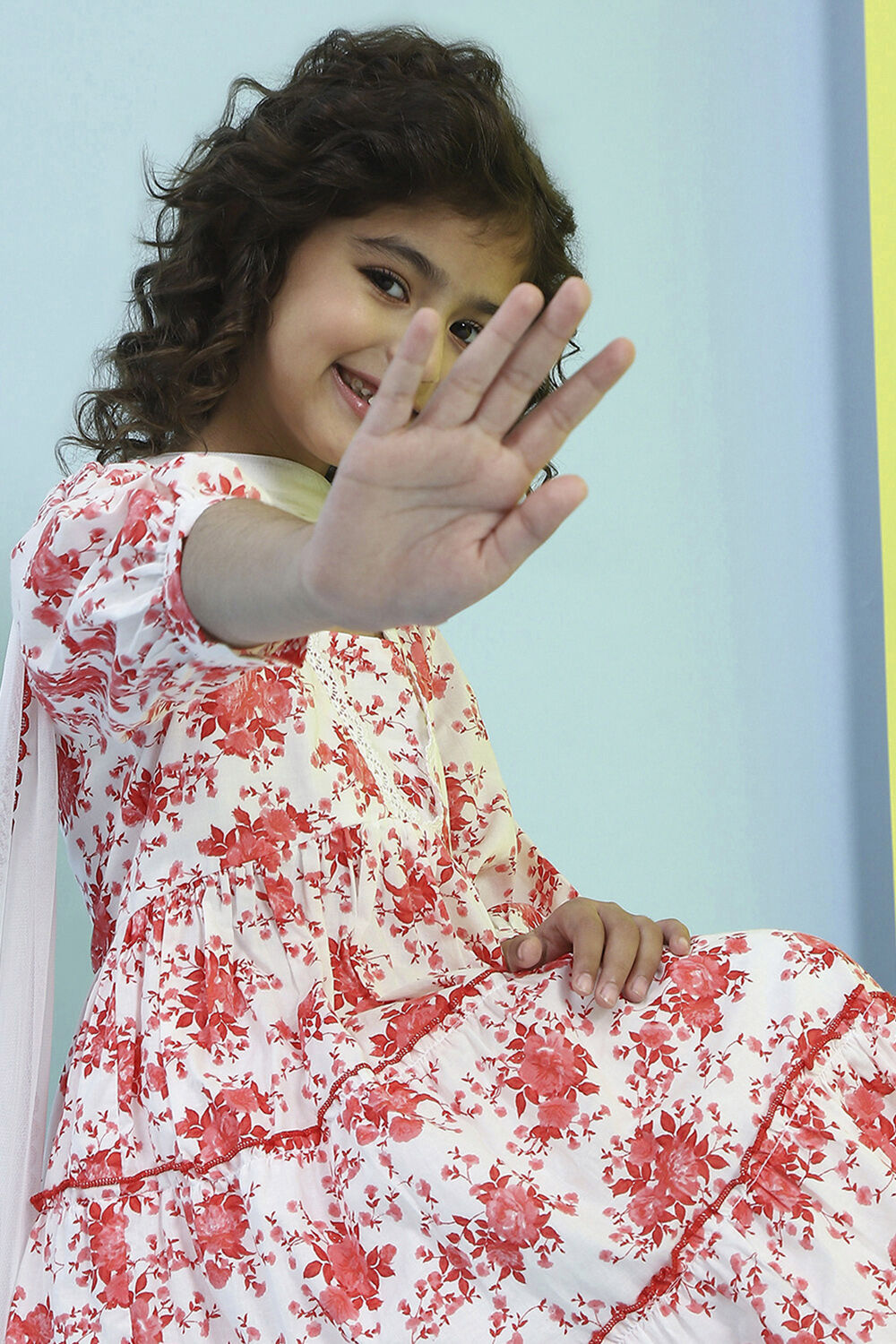 Red and White Cotton Floral Tiered Suit Set image number 7