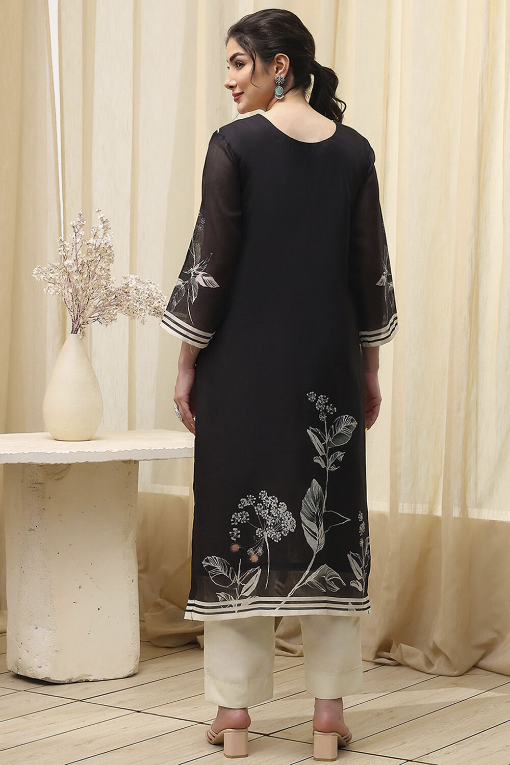 Black Linen Printed Unstitched Suit Set image number 5