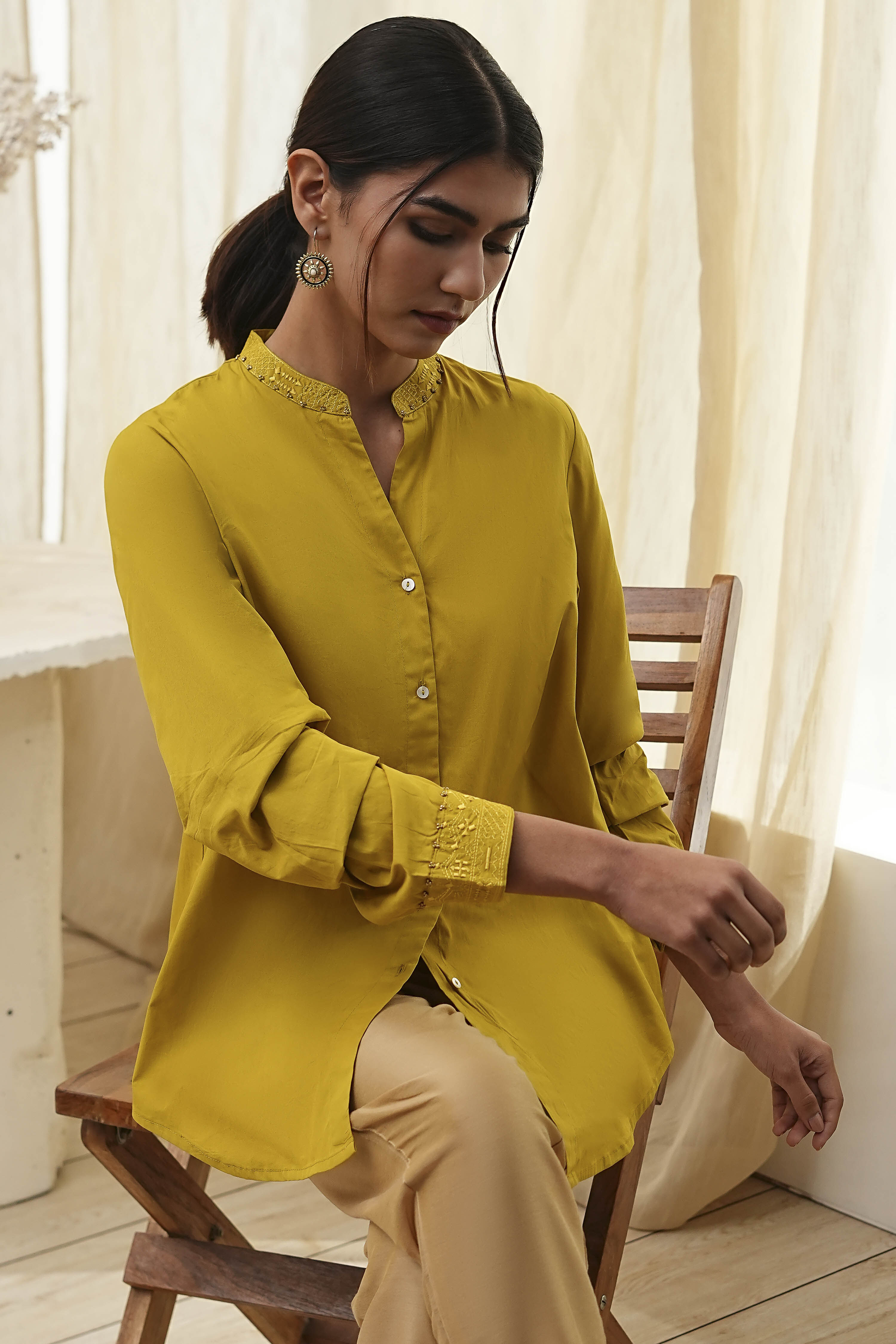 Honey Mustard Cotton Solid High-Low Shirt image number 0