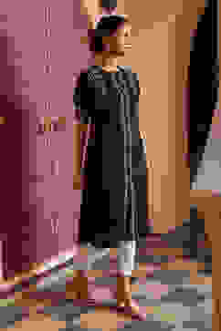 Black Printed Straight Kurta image number 1