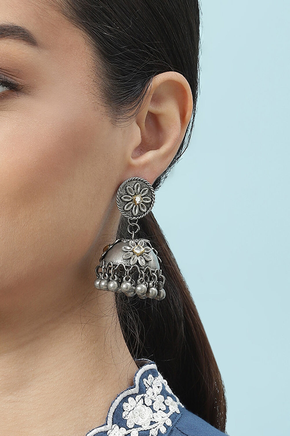 Oxidised Gold Brass Earrings image number 1