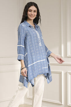Blue Printed Asymmetric Short Kurta image number 4