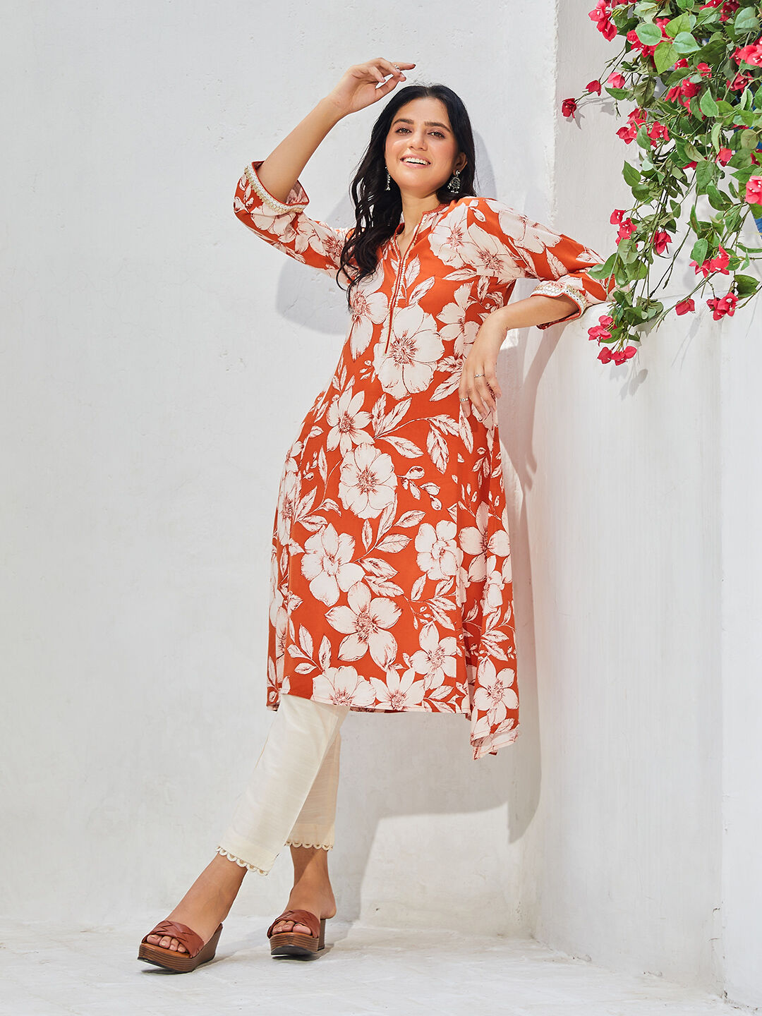Burnt Orange LIVA Straight Printed Kurta image number 0