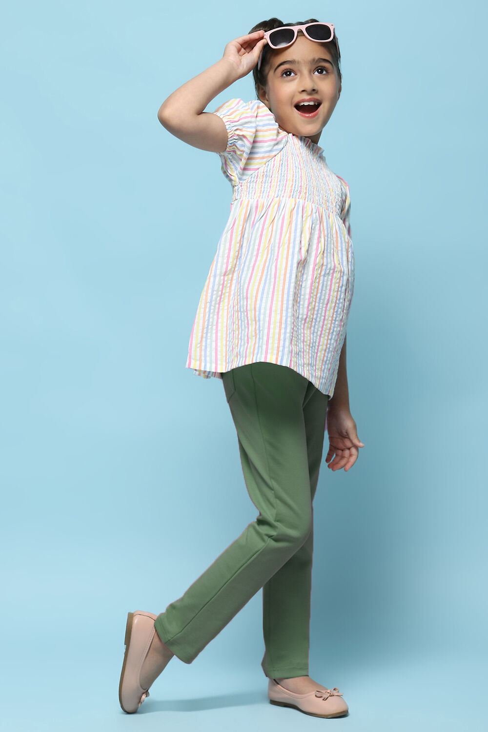 Moss Green Cotton Lycra Skinny Jeggings image number 6