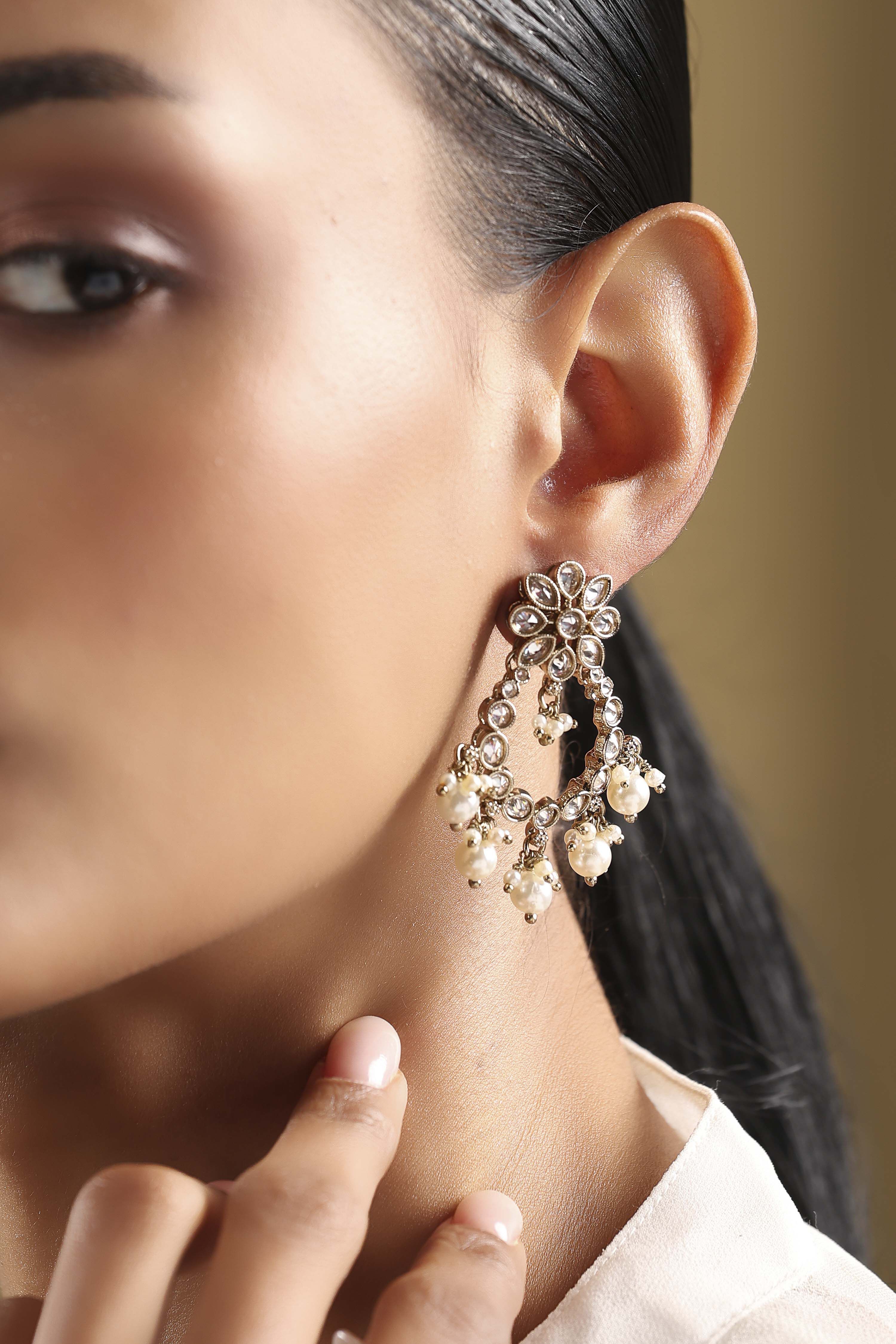 White Alloy Drop & Danglers image number 1