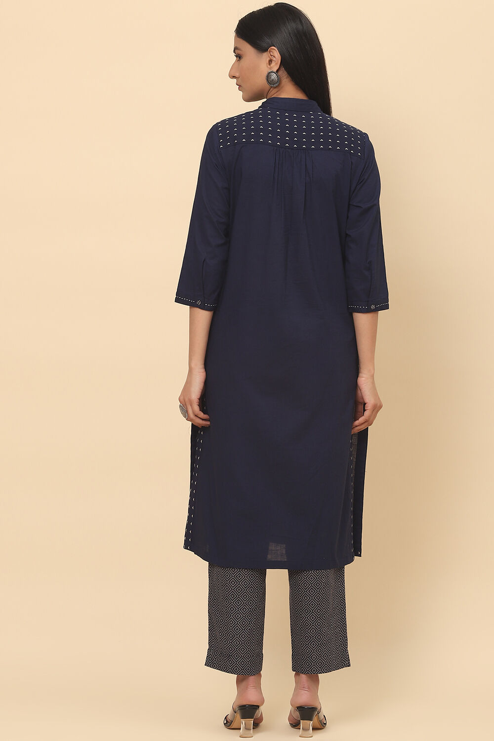 Navy Cotton Straight Fusion Yarndyed Kurta Set image number 4