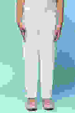 Off-White Cotton Lycra Regular Fit Capri image number 4